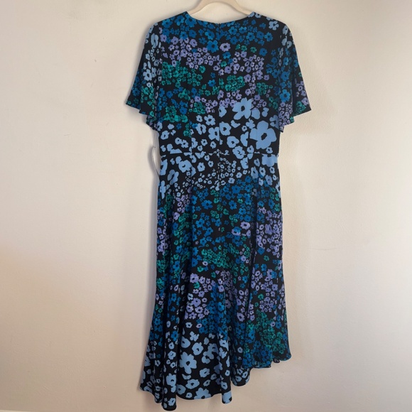 Maggy London Flutter Sleeve Asymmetrical Hem Dress (NWT) - Picture 3 of 5